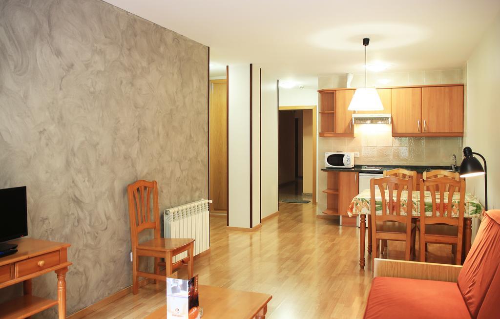 Apartamentos Sant Roma Arinsal Room photo