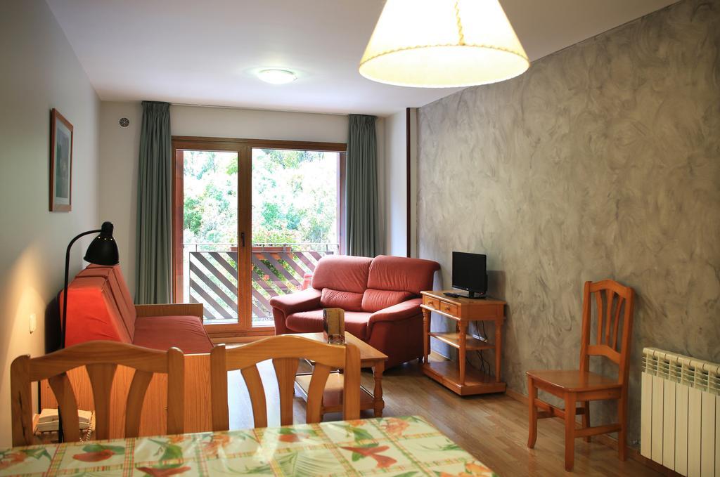 Apartamentos Sant Roma Arinsal Exterior photo